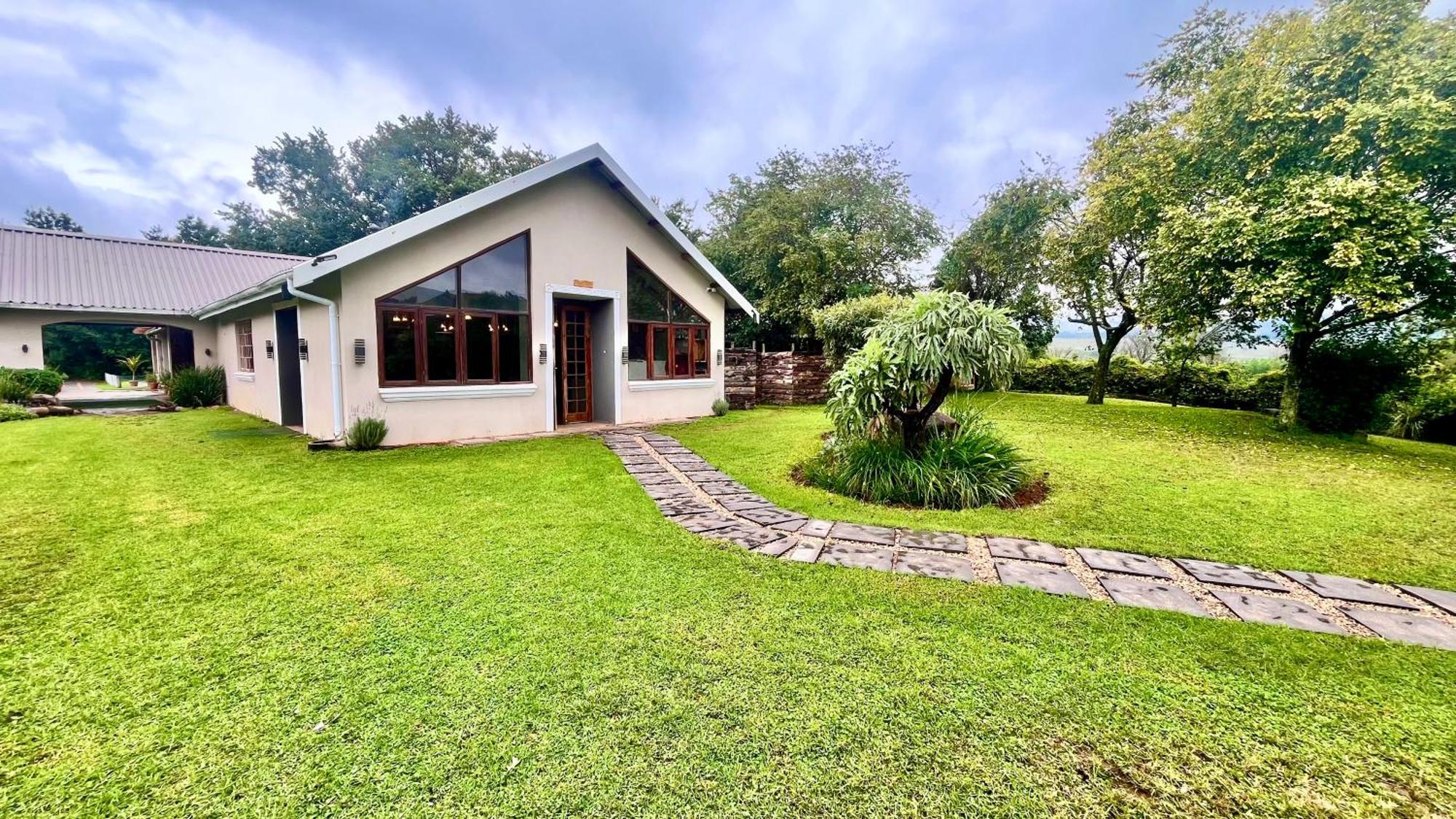 Drakensberg Inkosana Lodge Champagne Valley Екстер'єр фото